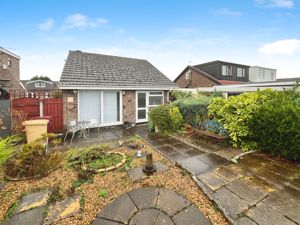 Rear- click for photo gallery